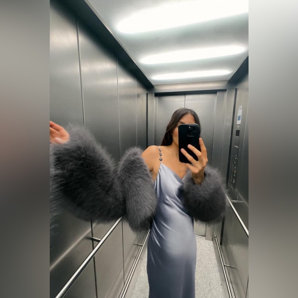 🆕(NWOT) ZARA Bloggers Fav Satin Cowl Neck Midi Dress w/ Rhinestone Straps. SMALL - Picture 3 of 12